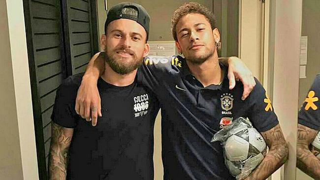 字母哥：在NBA的13年，我从未见过罗林斯这样进步这么大的球员（字母哥：我打NBA13年，从未见过哪位球员像罗林斯这样进步如此惊人）