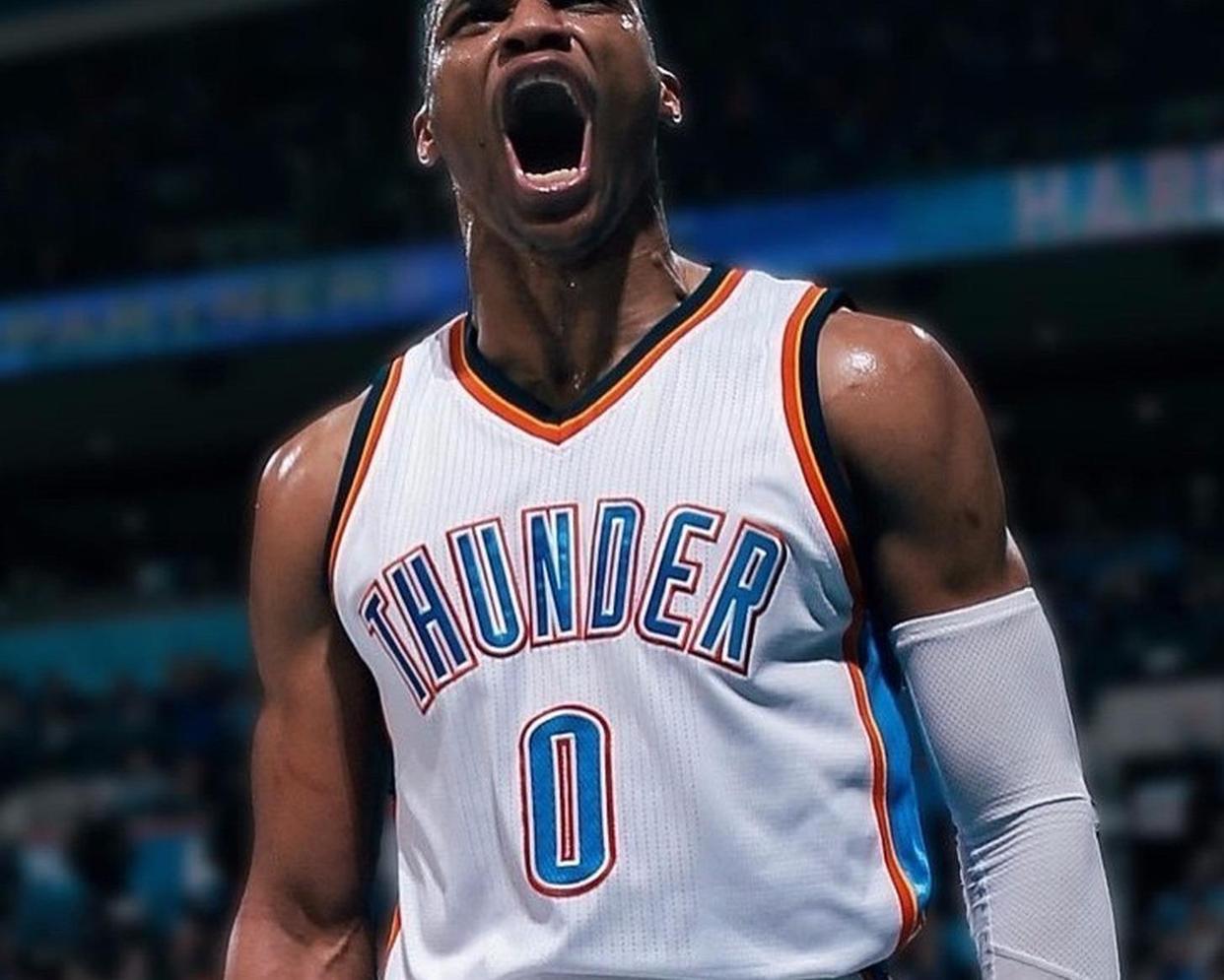 中超比赛亮点：上海海港2-1取胜山东泰山,（中超焦点战：上海海港2比1力克山东泰山）