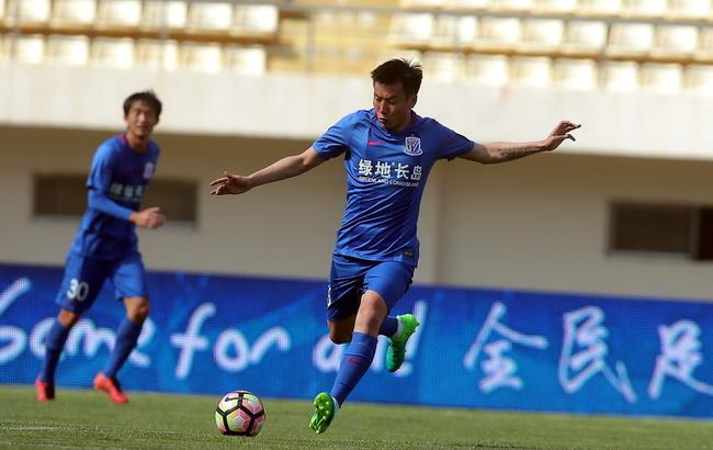 河南队祝贺重庆铜梁龙冲超：中超赛场将因你们的到来更加精彩（河南队向重庆铜梁龙致贺：成功冲超，中超因你们更精彩）