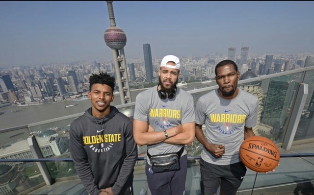 希勒：我见过不少越位陷阱战术，但巴萨这个真是绝对疯狂（希勒：越位陷阱见得多了，巴萨这一套简直疯狂）