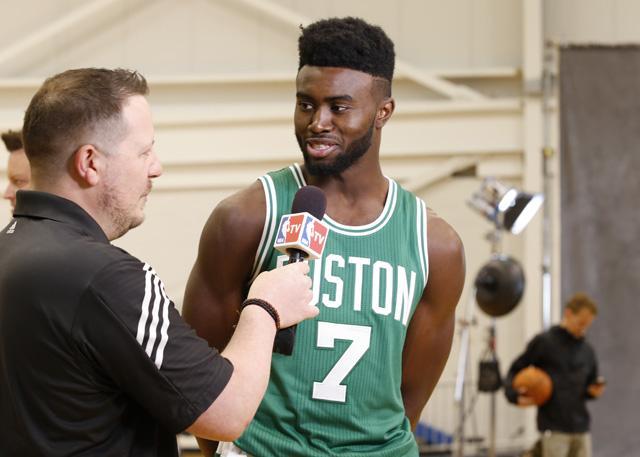 换球员的化 换球员的化